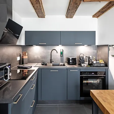 Appartement Romantique En Alsace - Balneo Privative Et Parking *
